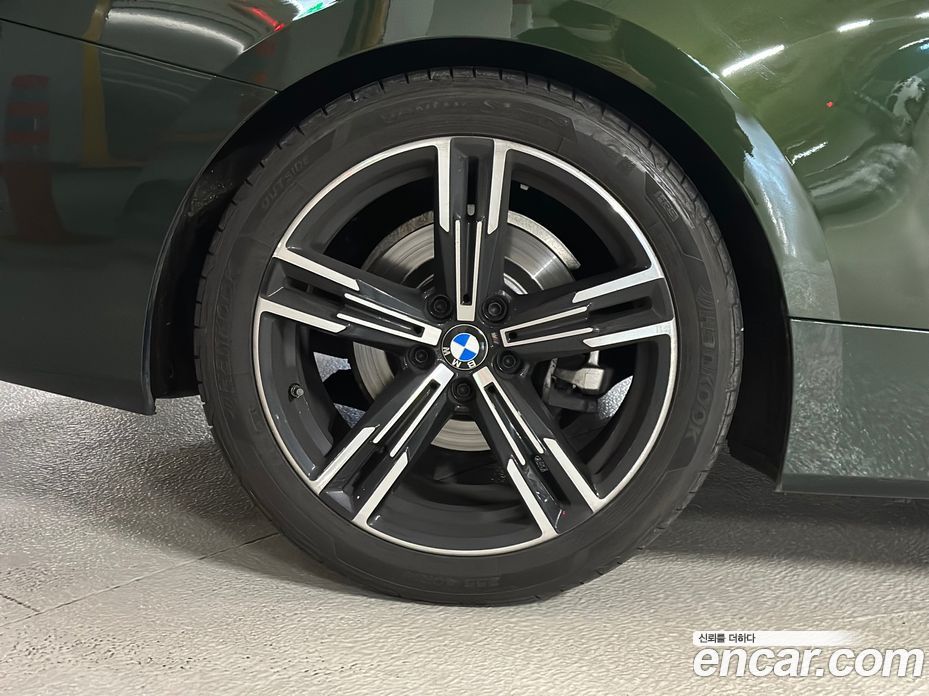BMW 4-Series (G22) фото 12