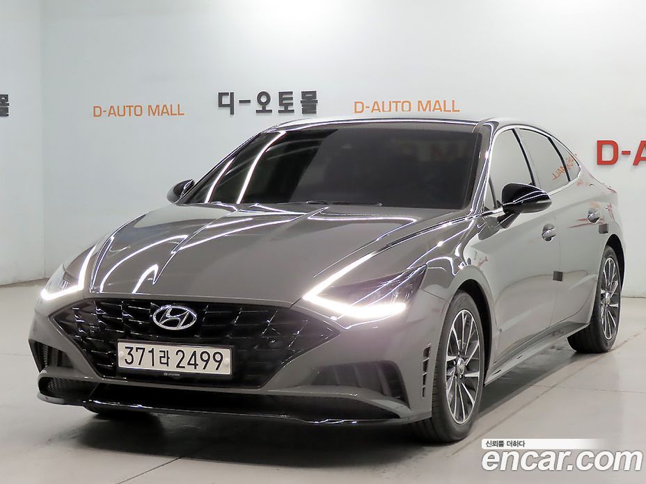 Hyundai Sonata (DN8) з Кореї