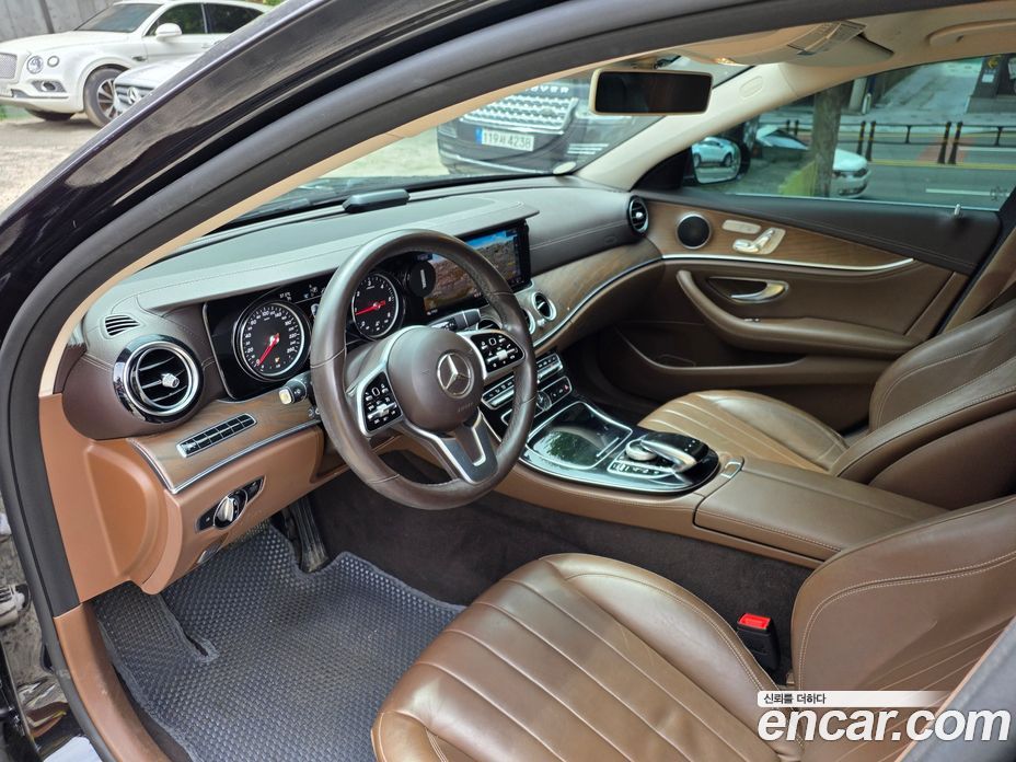 Mercedes-Benz E-Class W213 фото 7