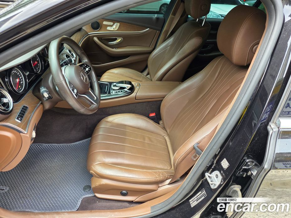 Mercedes-Benz E-Class W213 фото 8