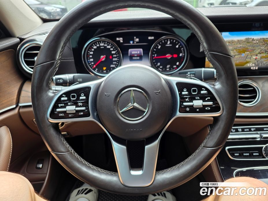 Mercedes-Benz E-Class W213 фото 14