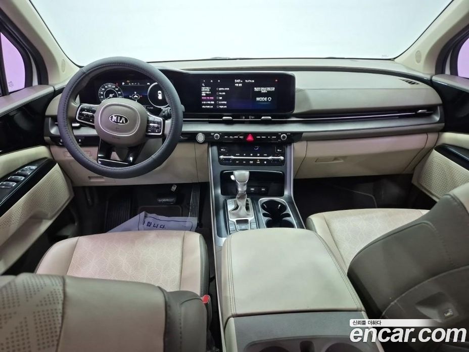 Kia Carnival 4th Gen фото 6