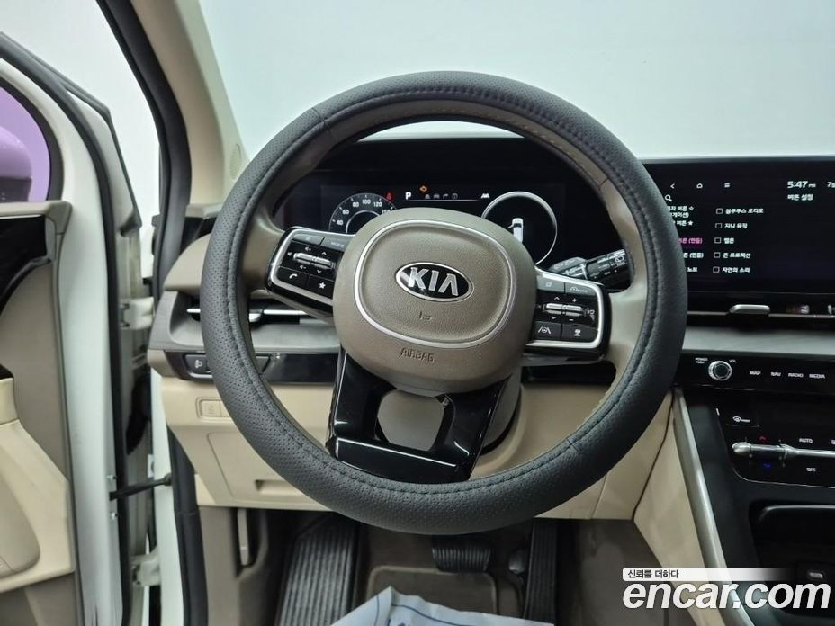 Kia Carnival 4th Gen фото 8