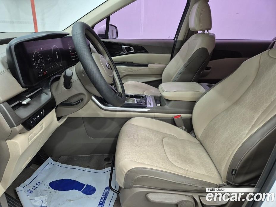 Kia Carnival 4th Gen фото 14