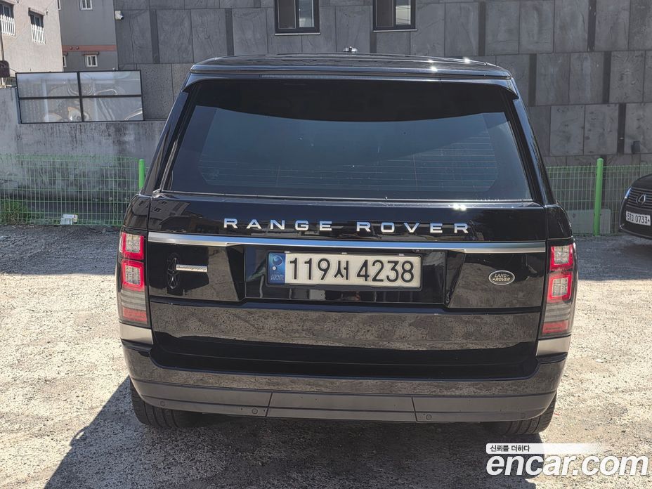 Land Rover Range Rover 4th Gen фото 2