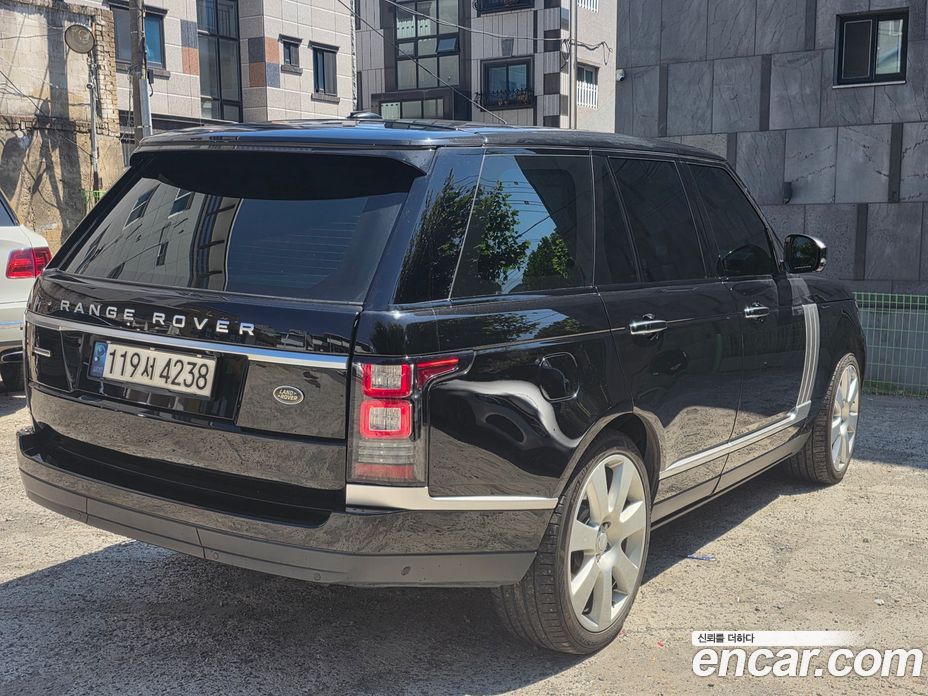 Land Rover Range Rover 4th Gen фото 4
