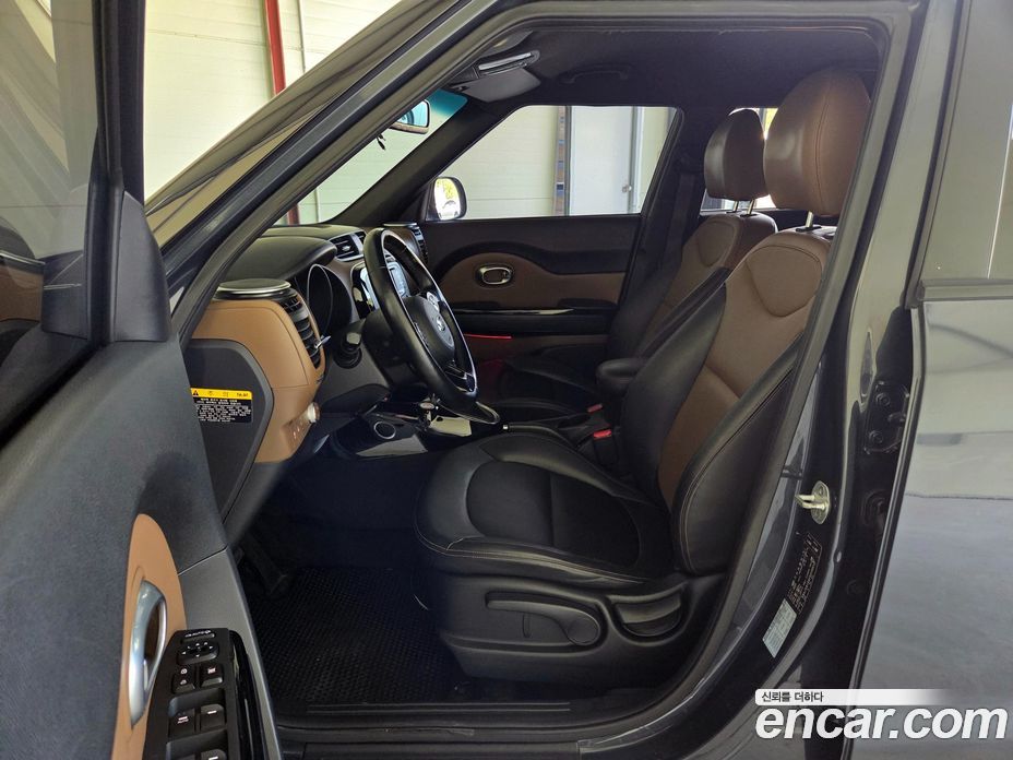 Kia Soul 2nd Gen фото 8