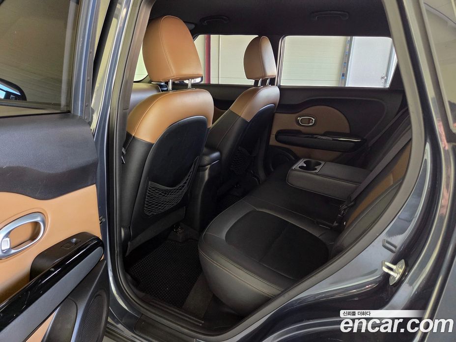 Kia Soul 2nd Gen фото 11