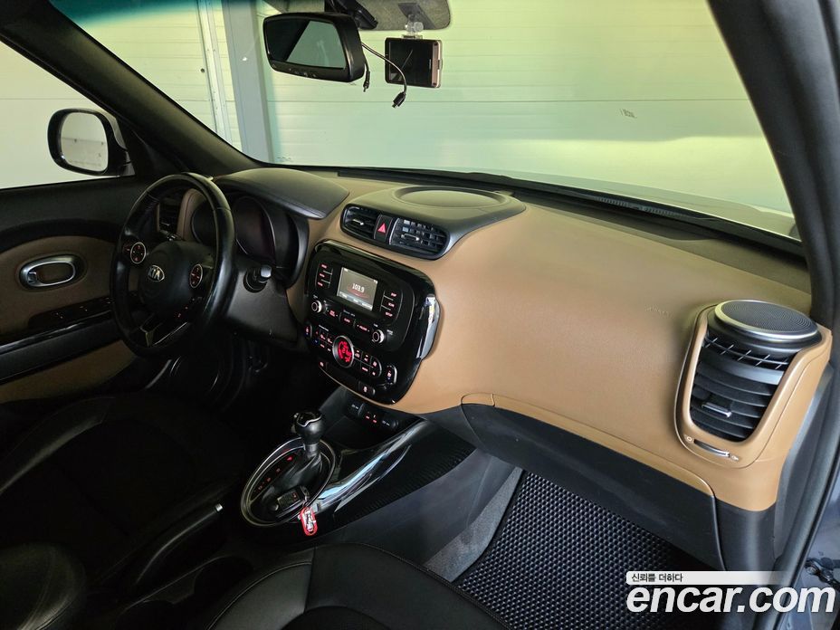 Kia Soul 2nd Gen фото 14