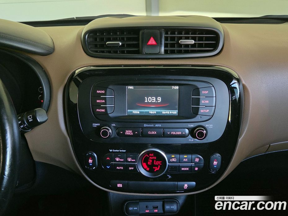 Kia Soul 2nd Gen фото 15