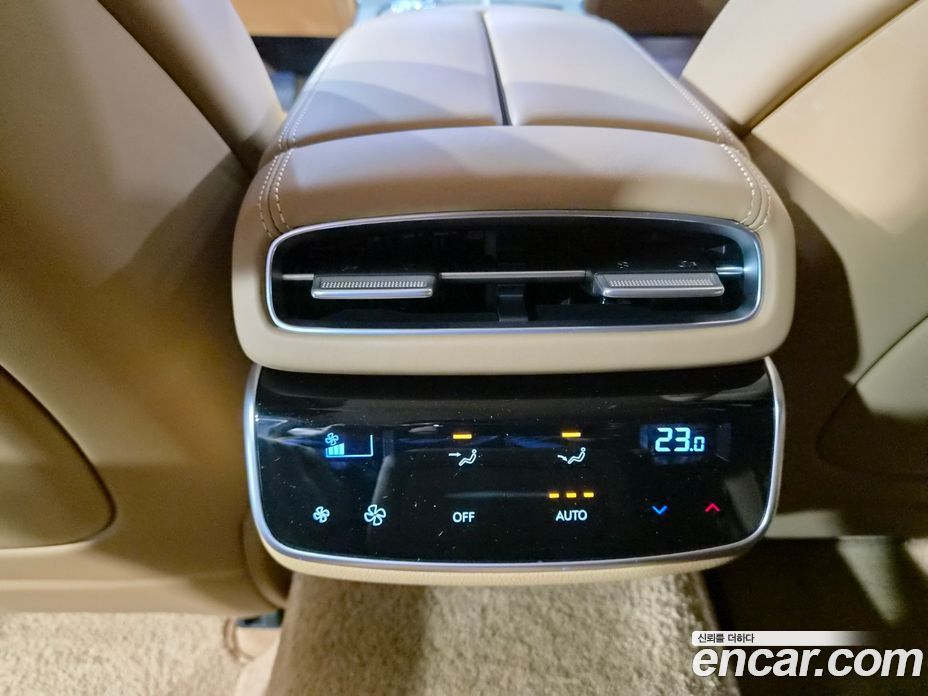 Genesis G80 (RG3) фото 16