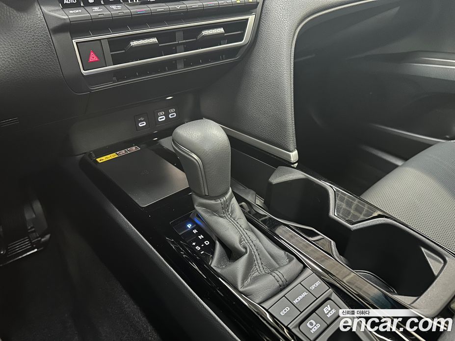 Toyota Camry (XV80) фото 9