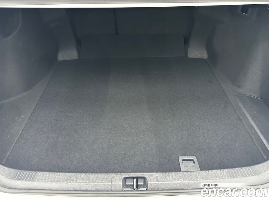 Toyota Camry (XV80) фото 19