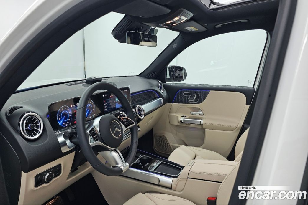 Mercedes-Benz EQB X243 фото 9