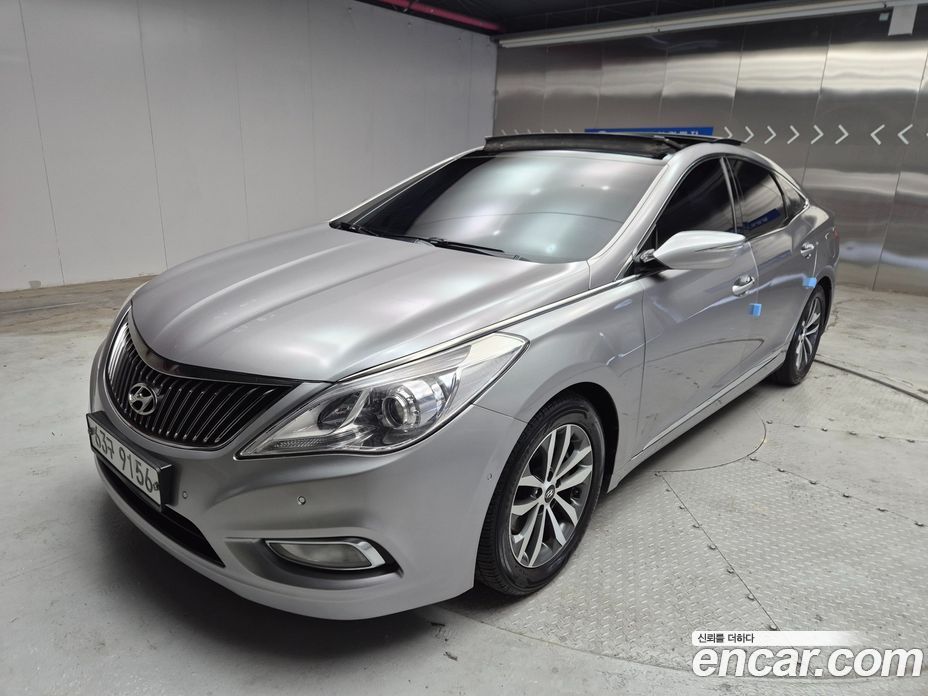 Hyundai Grandeur (HG) фото 2
