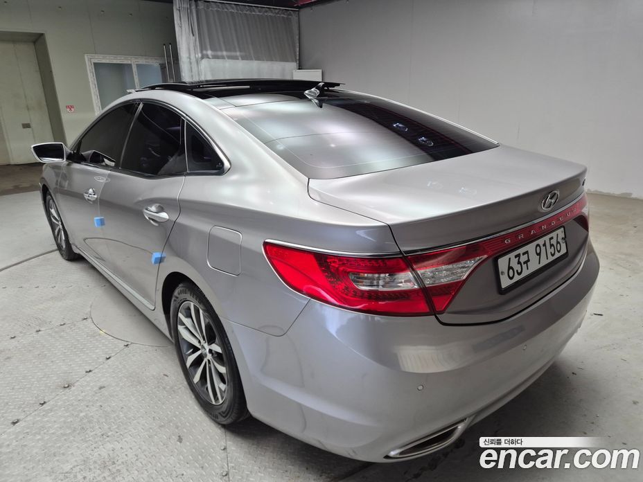 Hyundai Grandeur (HG) фото 5