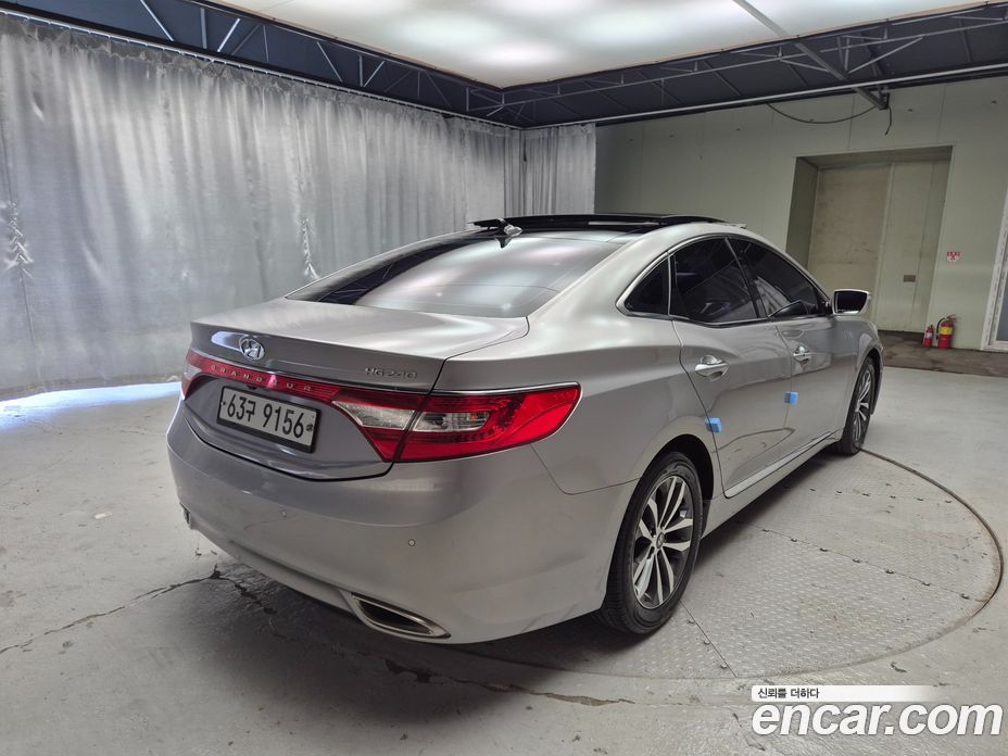 Hyundai Grandeur (HG) фото 9