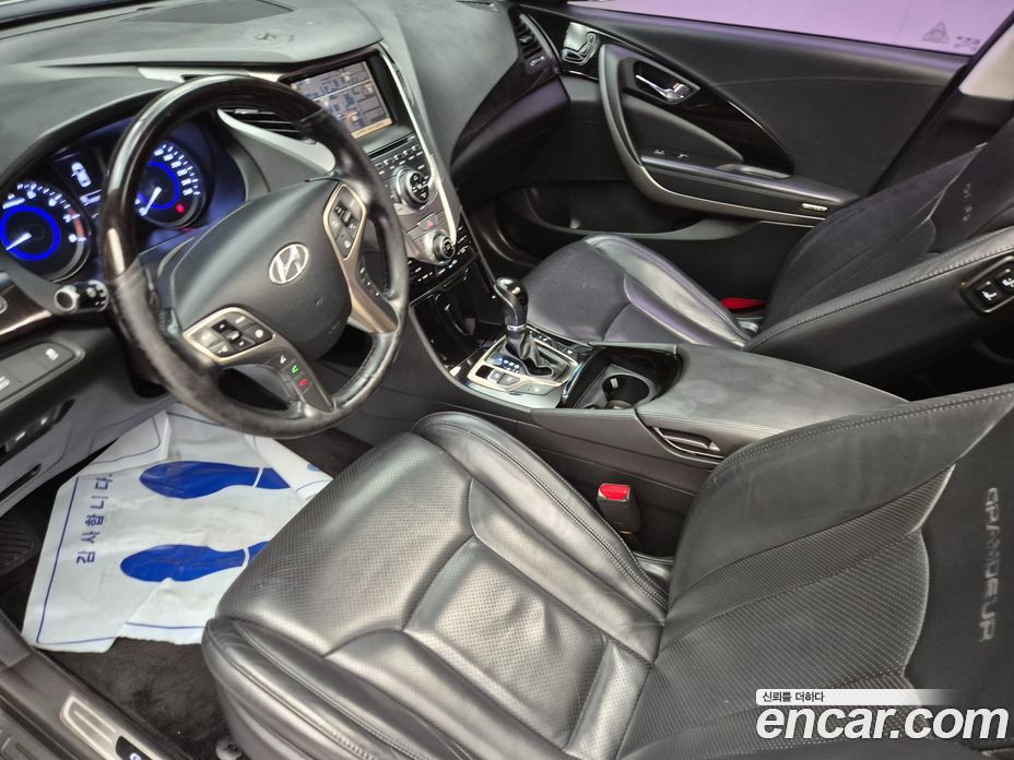 Hyundai Grandeur (HG) фото 13