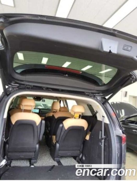 Kia Carnival 4th Gen фото 9