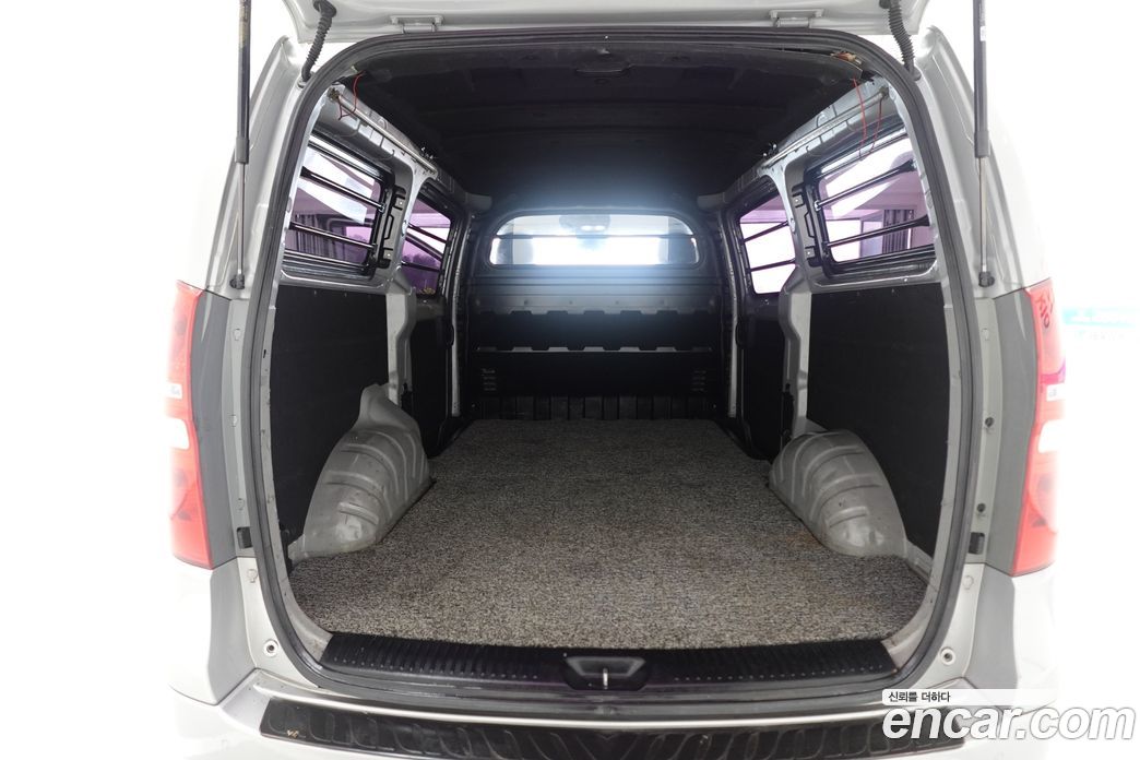 Hyundai Grand Starex фото 3