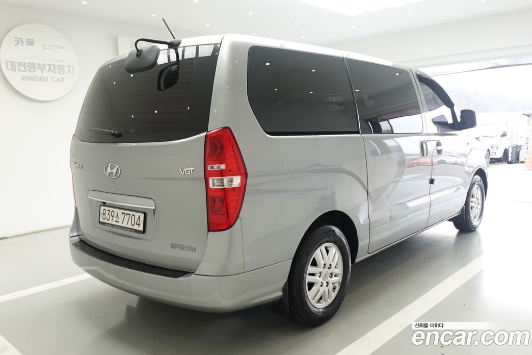 Hyundai Grand Starex фото 4