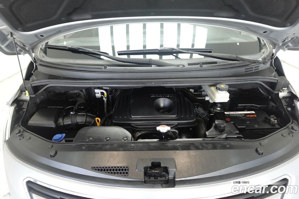 Hyundai Grand Starex фото 9