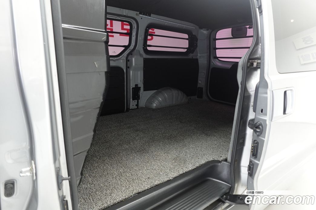 Hyundai Grand Starex фото 10