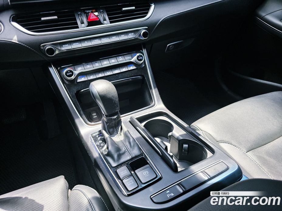 Hyundai Grandeur (IG) 6th Gen фото 11