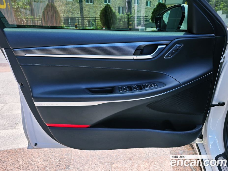Hyundai Grandeur (IG) 6th Gen фото 15