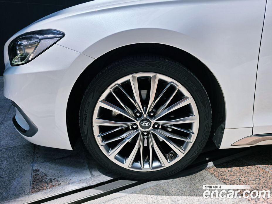 Hyundai Grandeur (IG) 6th Gen фото 20