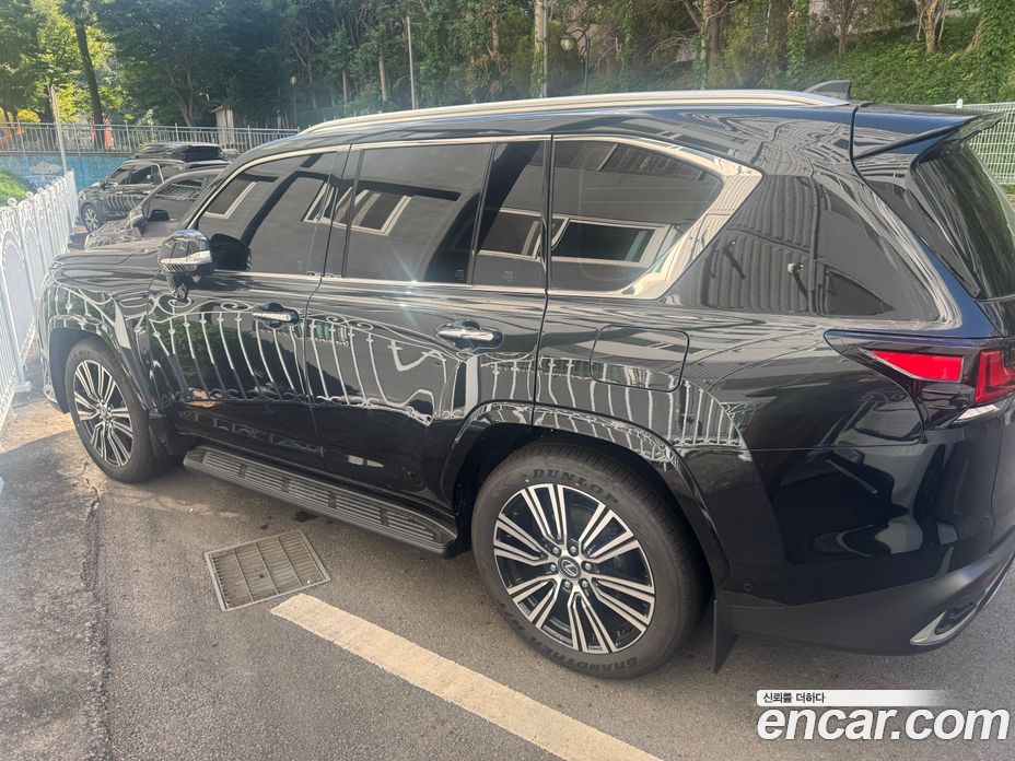Lexus LX 4th Gen фото 5