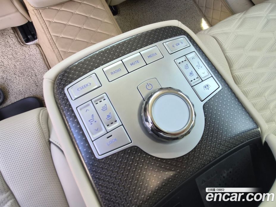 Genesis G80 (RG3) фото 6