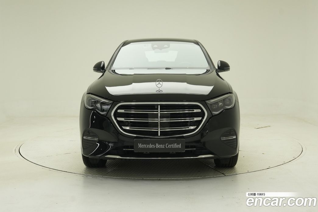 Mercedes-Benz E-Class W214 фото 3