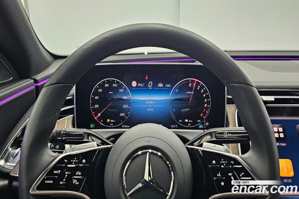 Mercedes-Benz E-Class W214 фото 8
