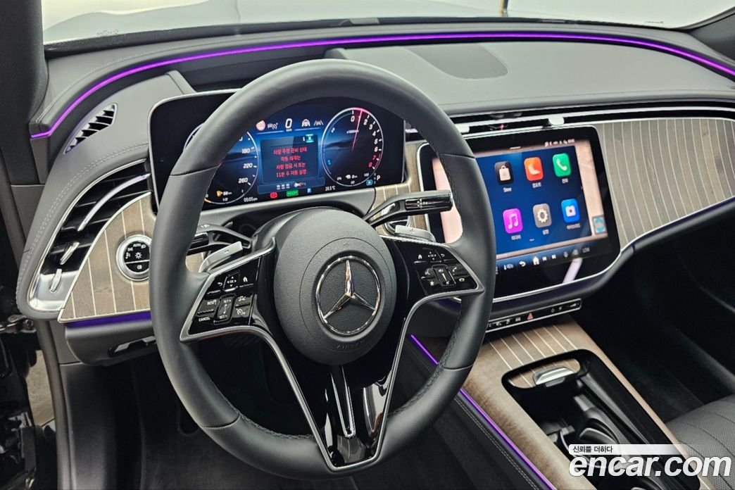 Mercedes-Benz E-Class W214 фото 13