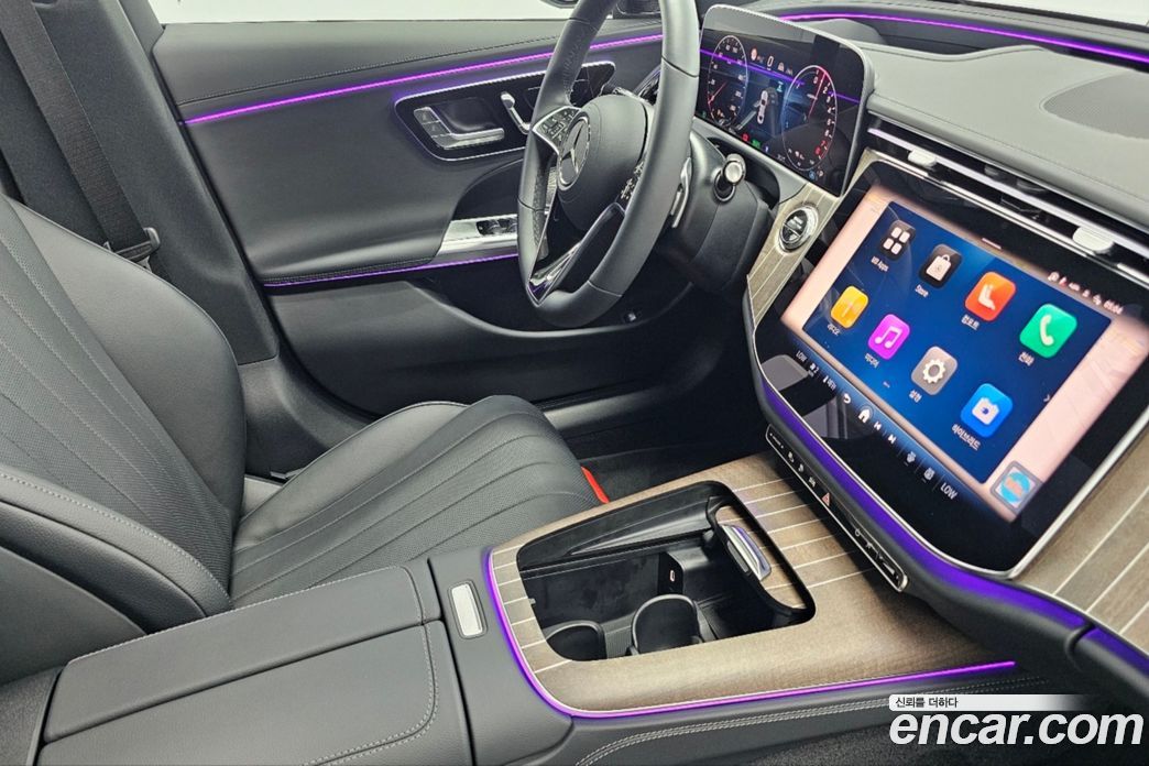 Mercedes-Benz E-Class W214 фото 14
