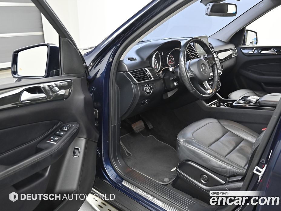 Mercedes-Benz GLE-Class W166 фото 11