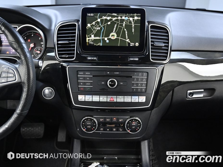 Mercedes-Benz GLE-Class W166 фото 14