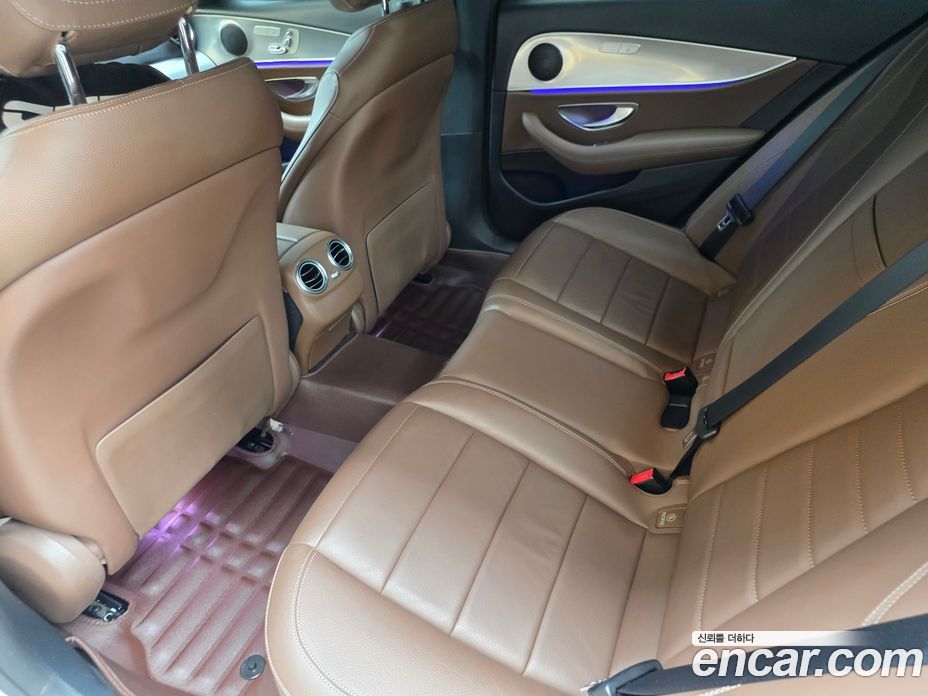 Mercedes-Benz E-Class W213 фото 8