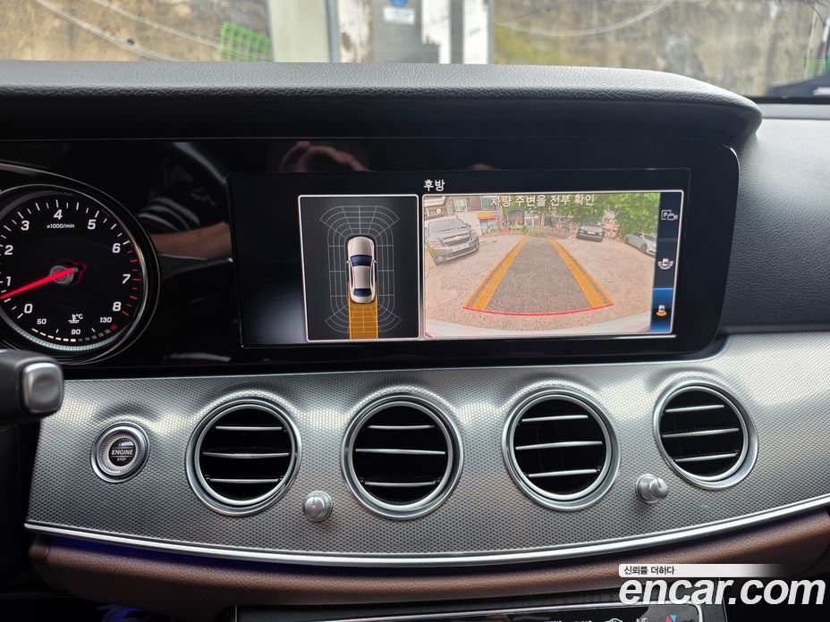 Mercedes-Benz E-Class W213 фото 11
