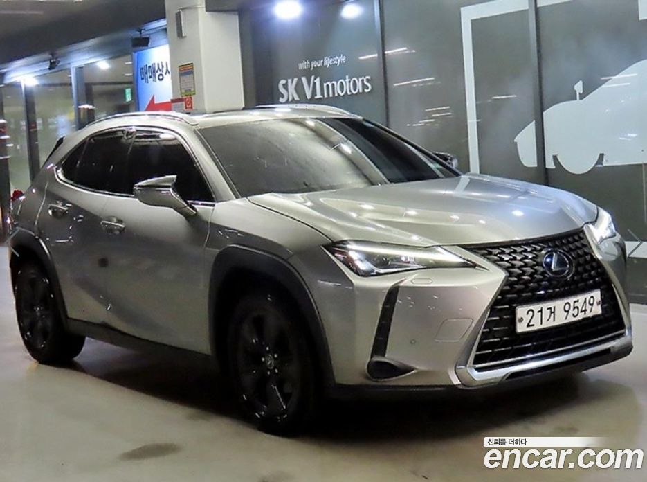 Lexus UX250h