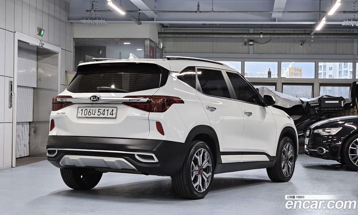 Kia Seltos фото 4