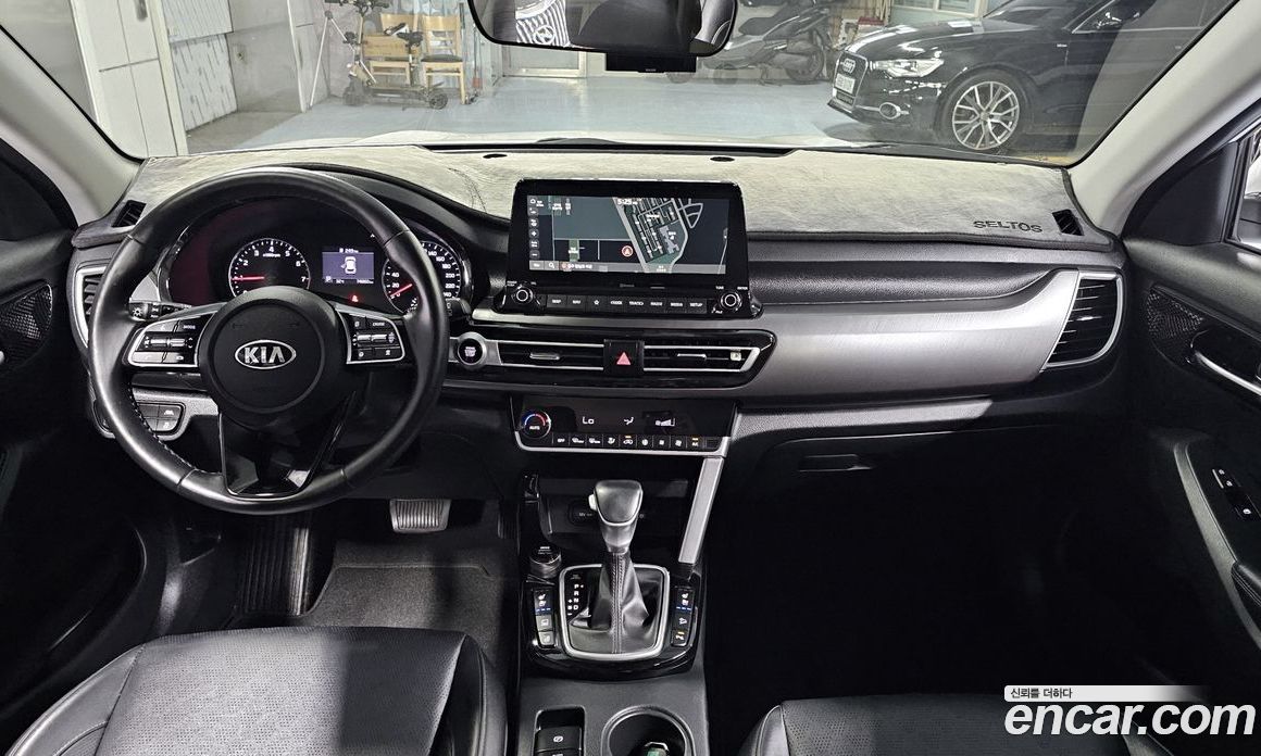 Kia Seltos фото 12