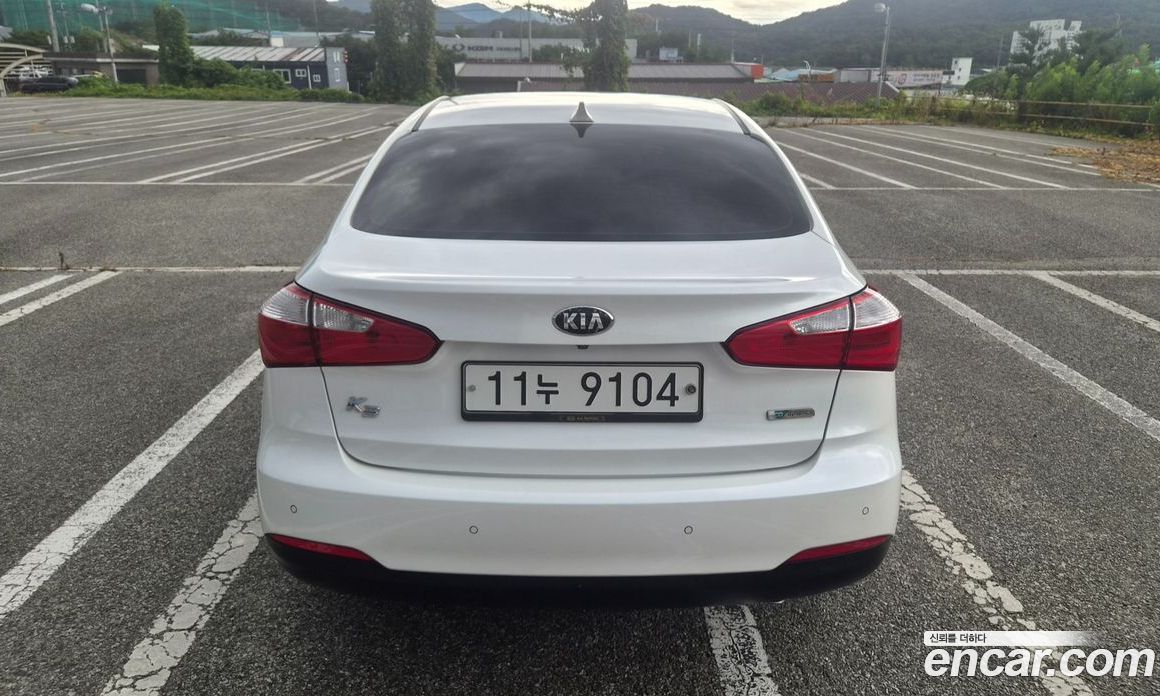 Kia K3 1st Gen фото 3