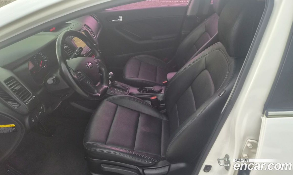 Kia K3 1st Gen фото 10