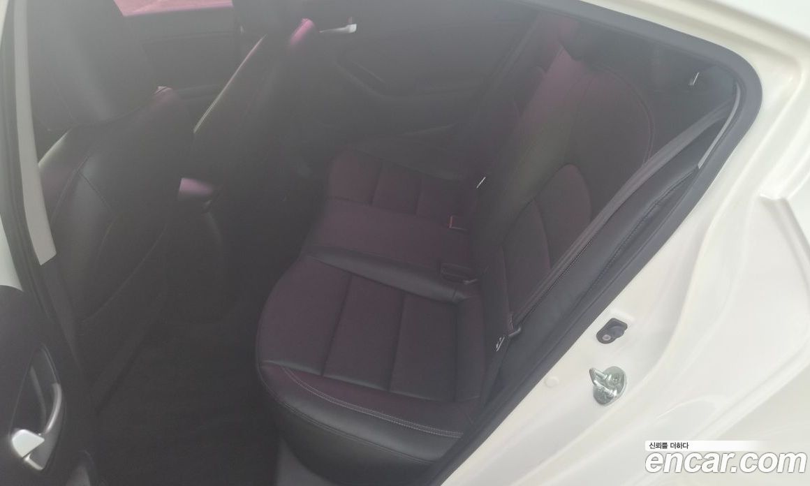 Kia K3 1st Gen фото 11