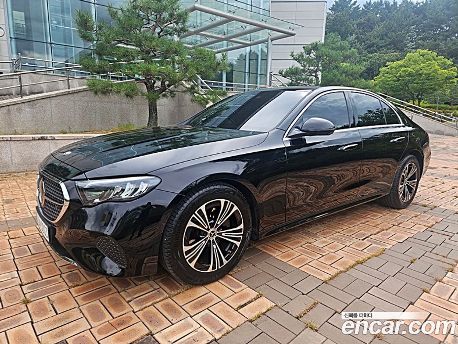Mercedes-Benz E-Class W214 фото 3