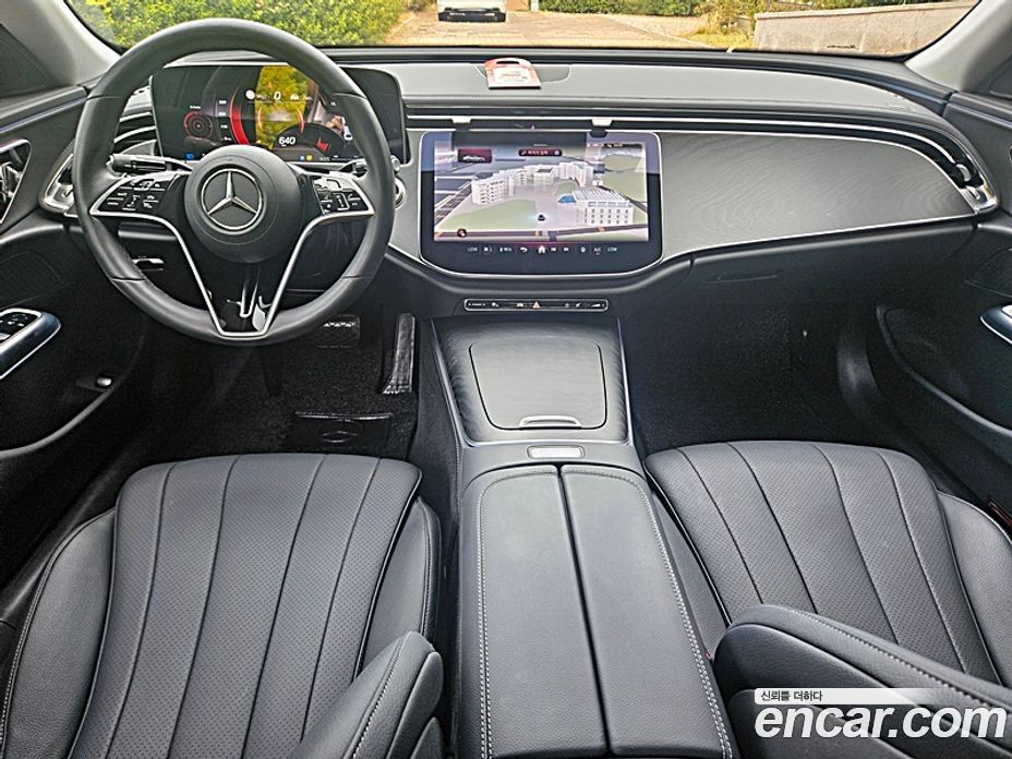 Mercedes-Benz E-Class W214 фото 8