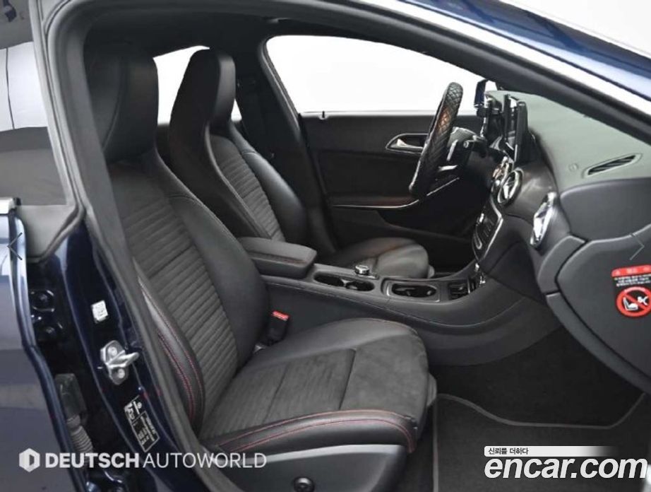Mercedes-Benz CLA-Class C117 фото 10