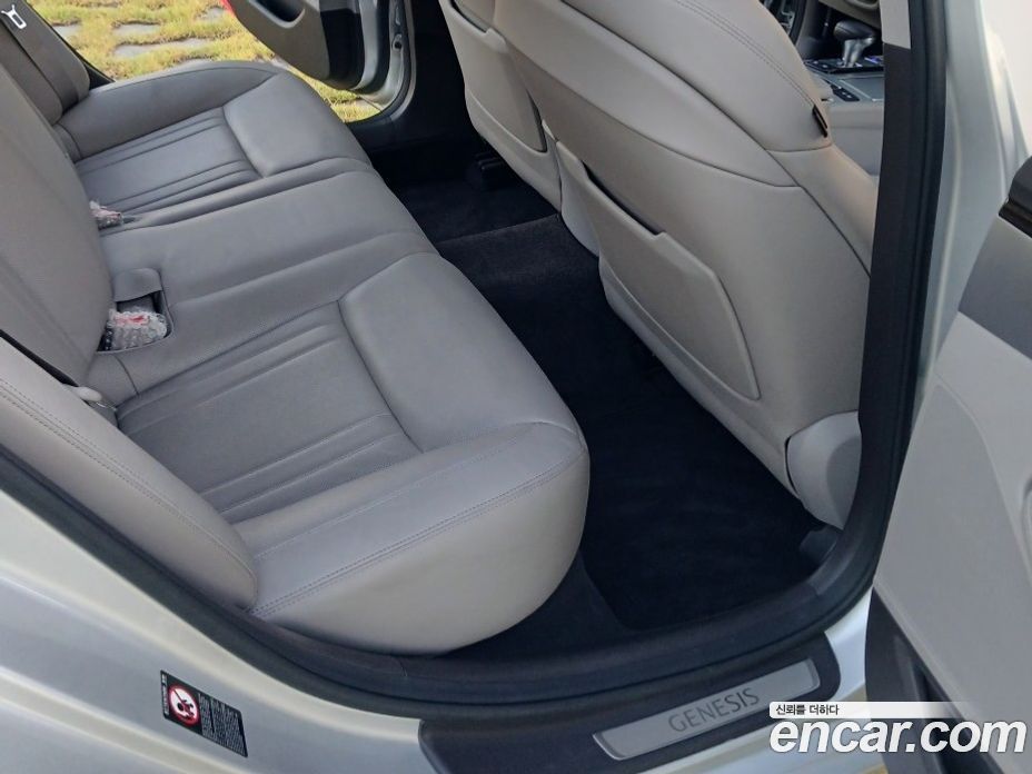 Genesis G80 фото 9